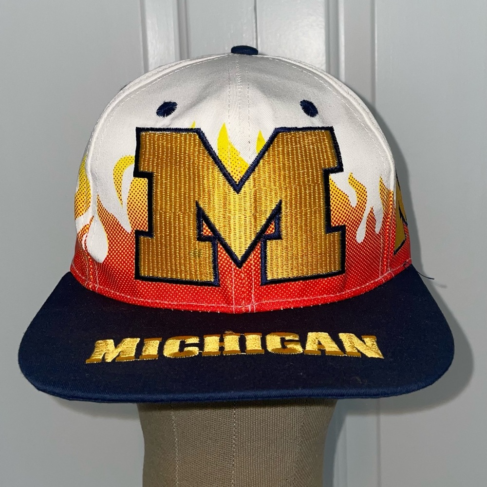 Vintage 90s Rare Michigan Wolverines Front Row Snapback Hat Cap Football On Fire